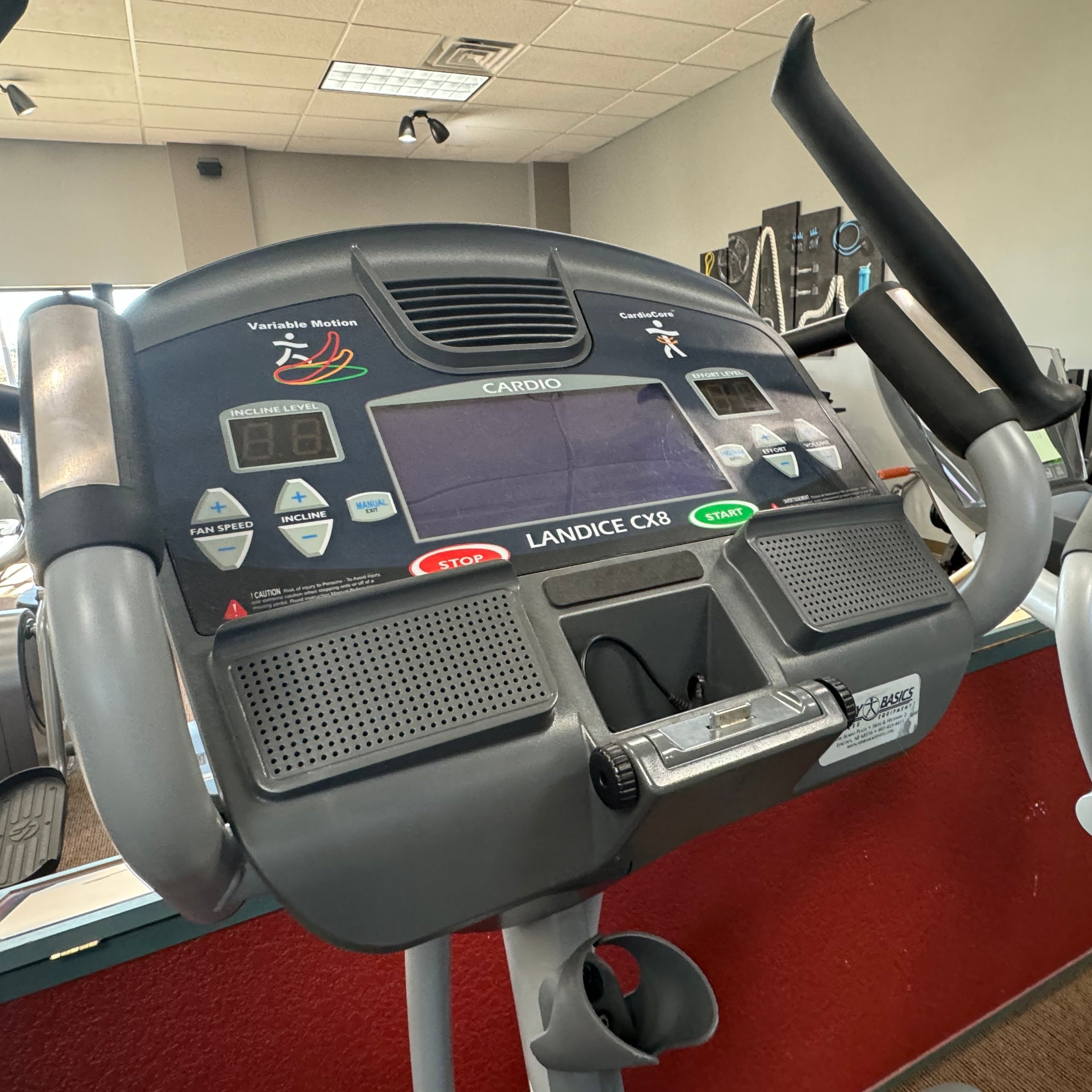 Pre-Owned Landice CX8 Elliptical