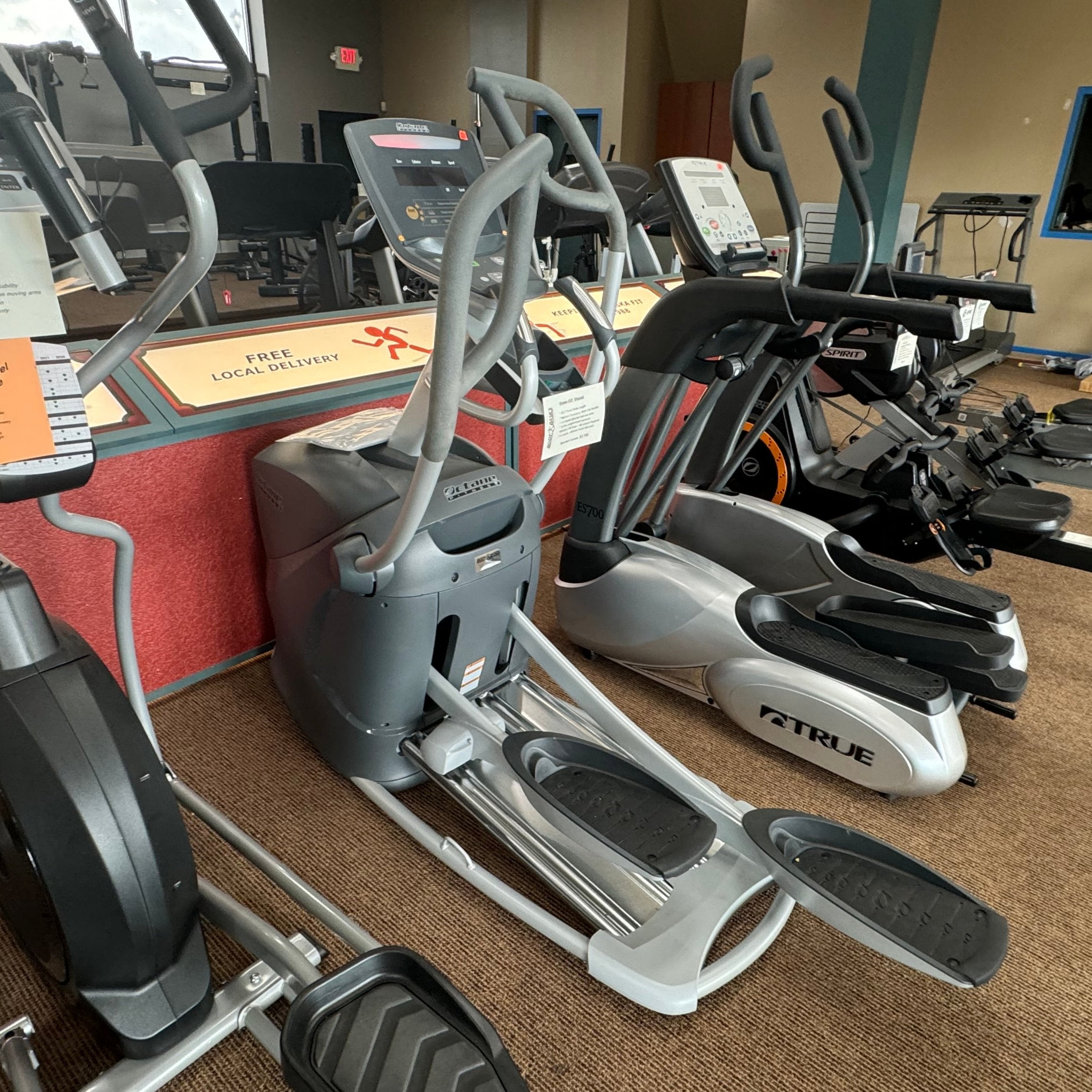 Pre-owned Octane Q37x Elliptical