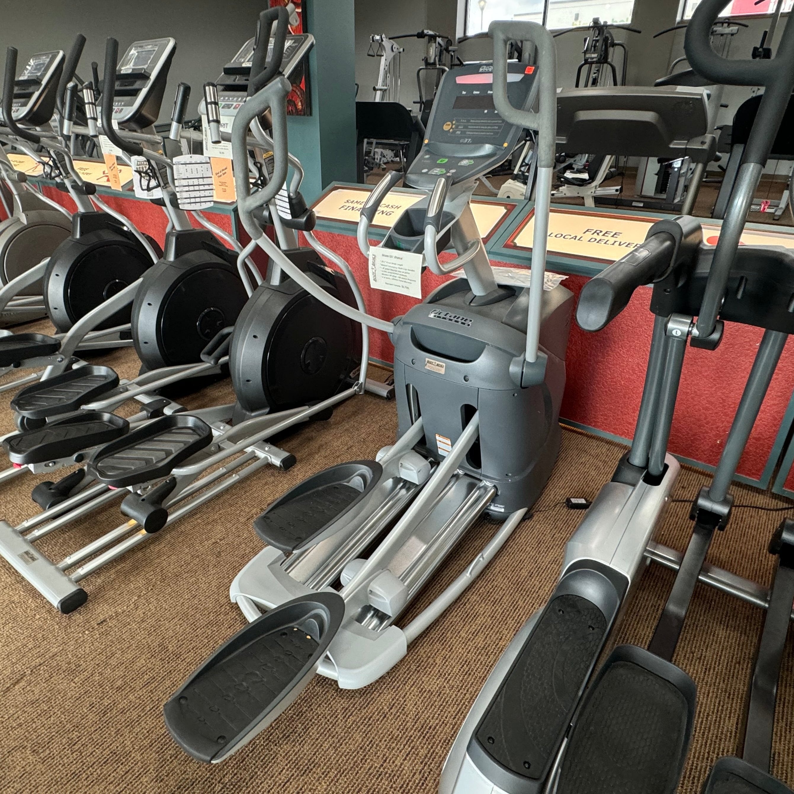 Pre-Owned Ocane Q37 Elliptical