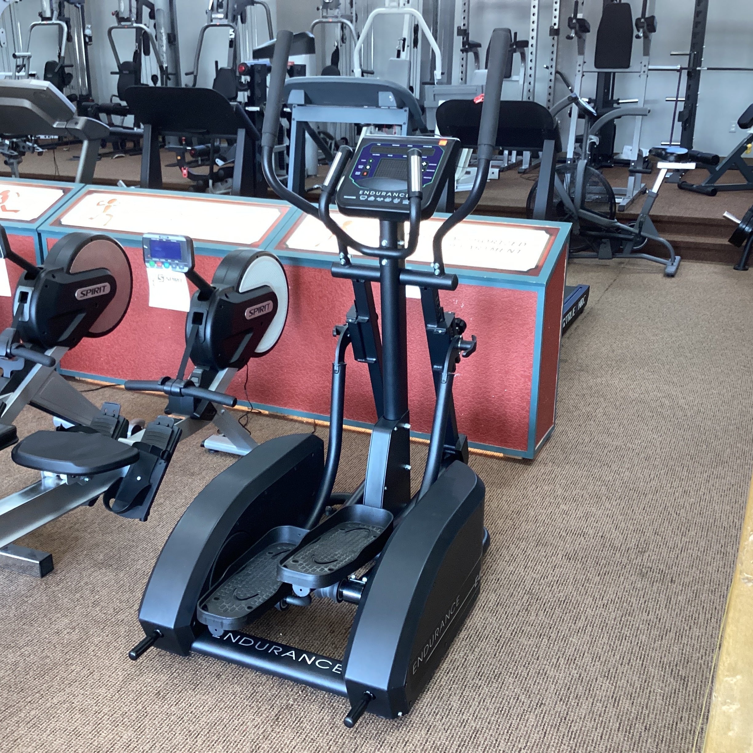 Pre-owned Endurance E400 Elliptical